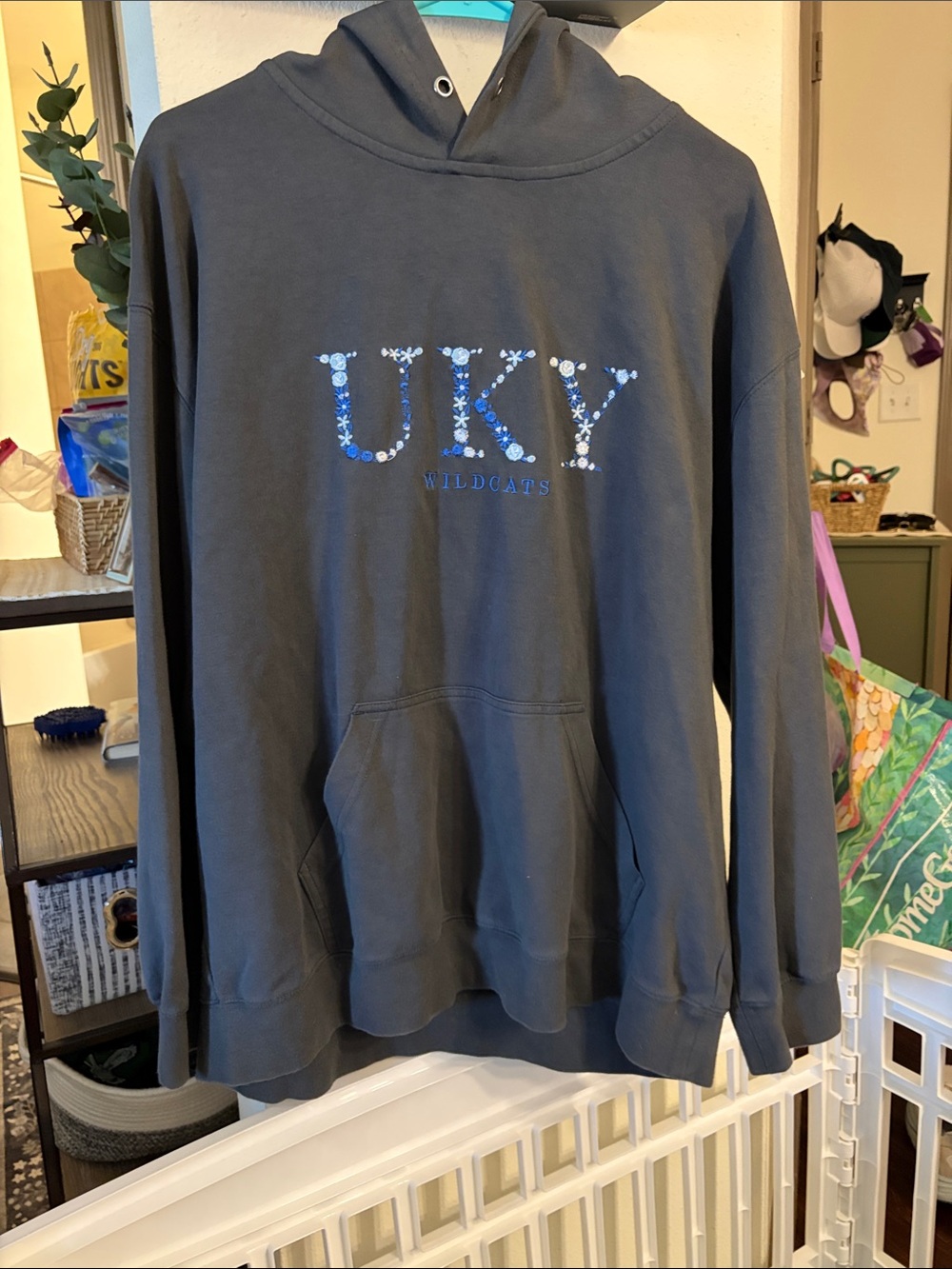 University of Kentucky  Wildcats Floral Embellished Gray Hoodie
